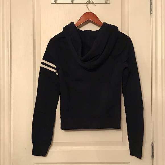 New A&F hoodie - Picture 5 of 7